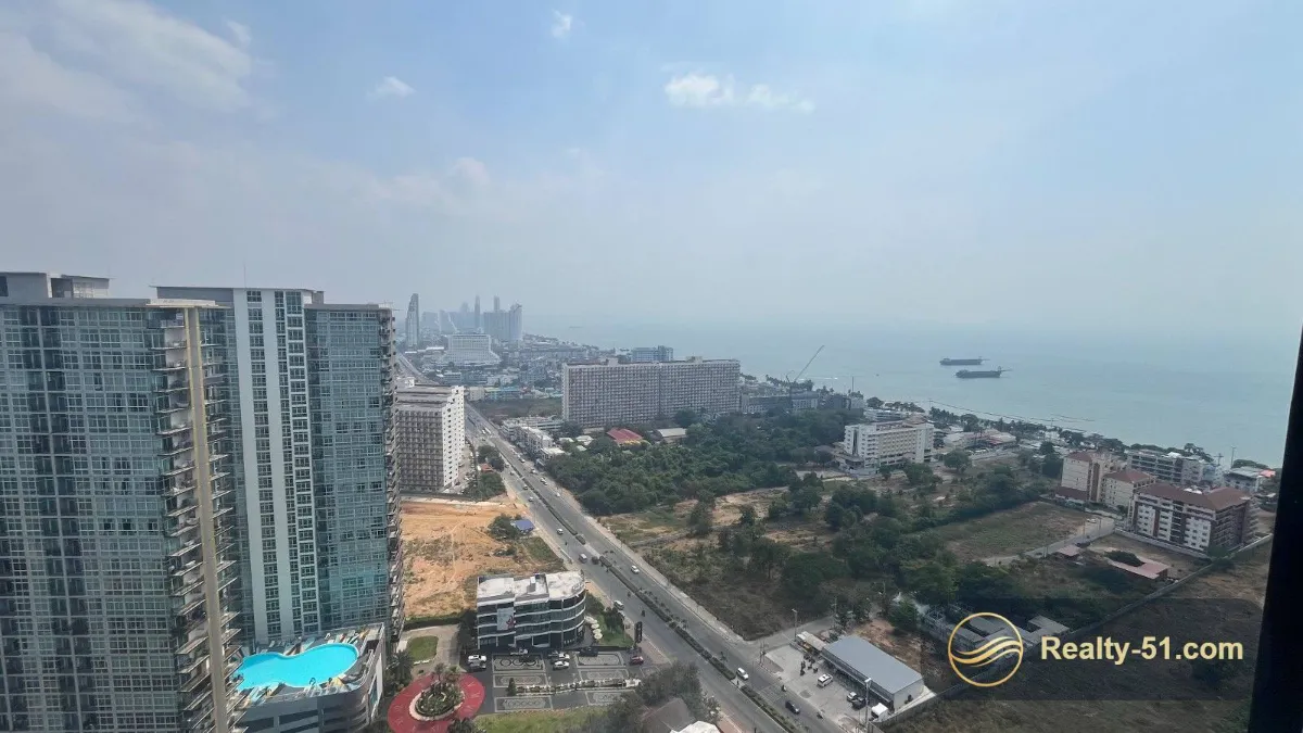 1 ห้องนอน 35 ตร.ม. วิวทะเล Dusit Grand Condo View