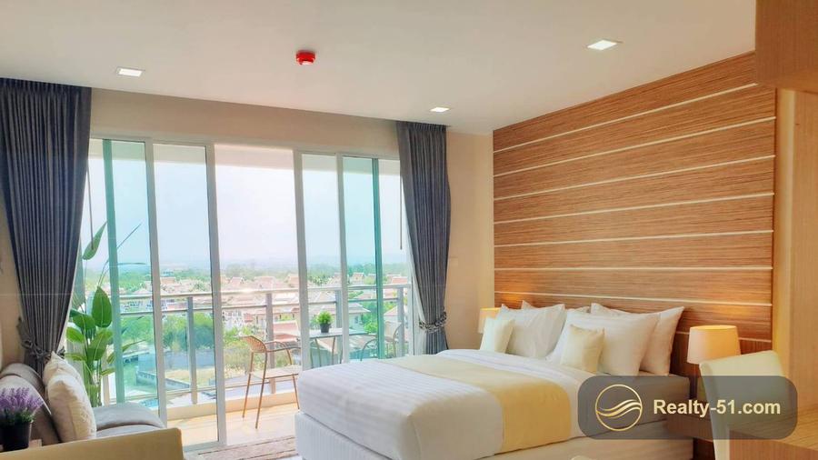 สตูดิโอใน Whale Marina Condominium — 5