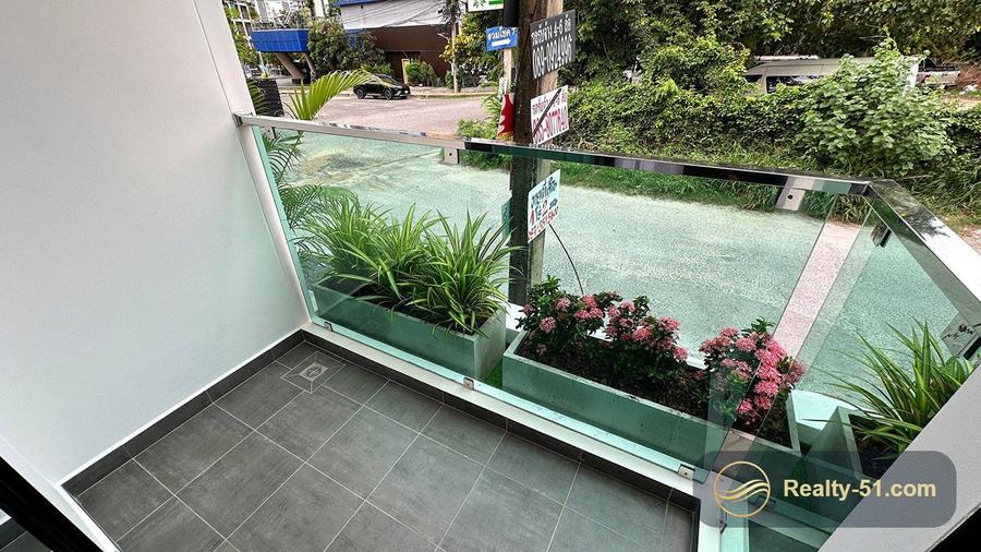 Sea View Studio 27 m² in Siam Oriental Oasis — 11
