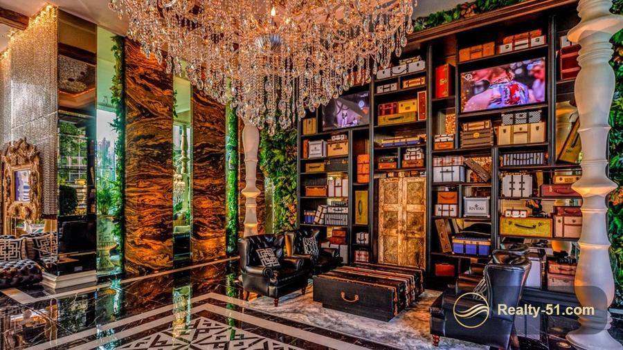 The Riviera Monaco — 21