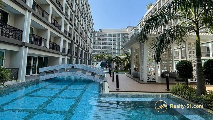 Dusit Grand Park 2 — 4