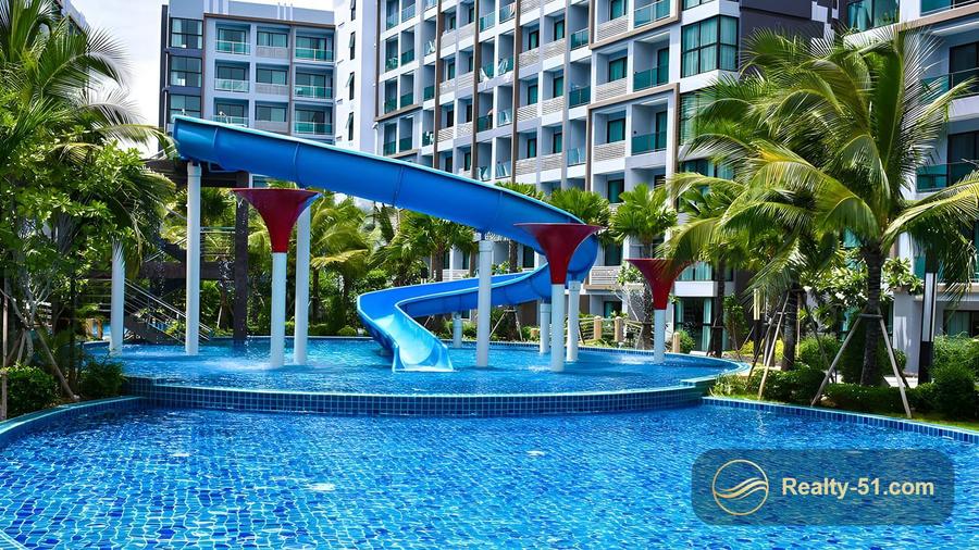Dusit Grand Park — 18