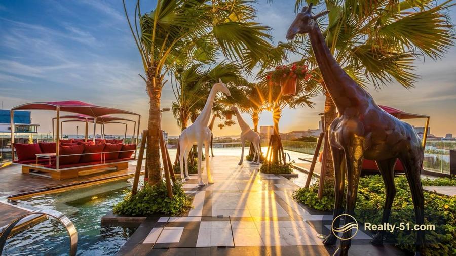 The Riviera Ocean Drive — 18