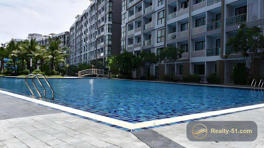 Dusit Grand Park — 11