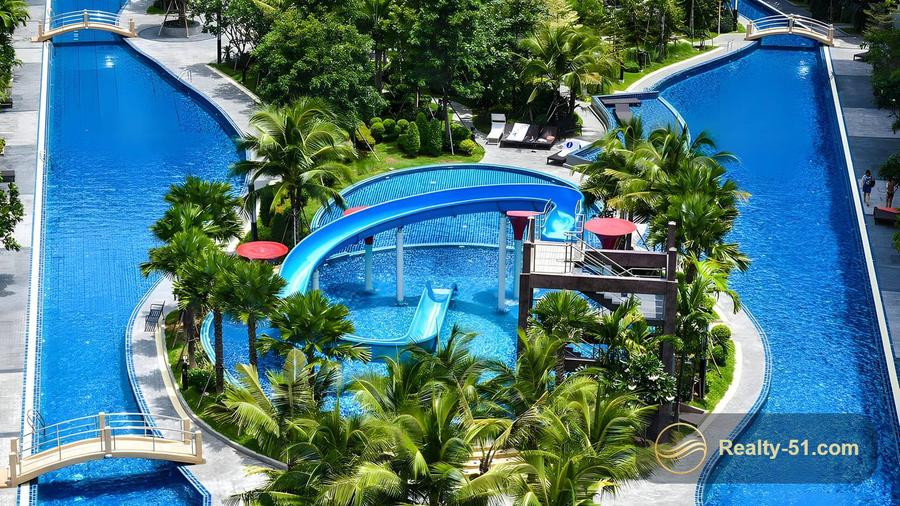 Dusit Grand Park — 8