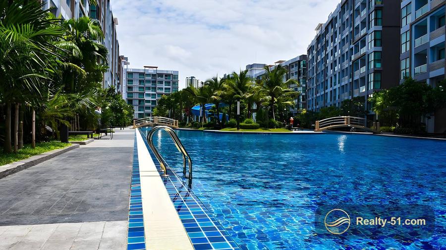 Dusit Grand Park — 12