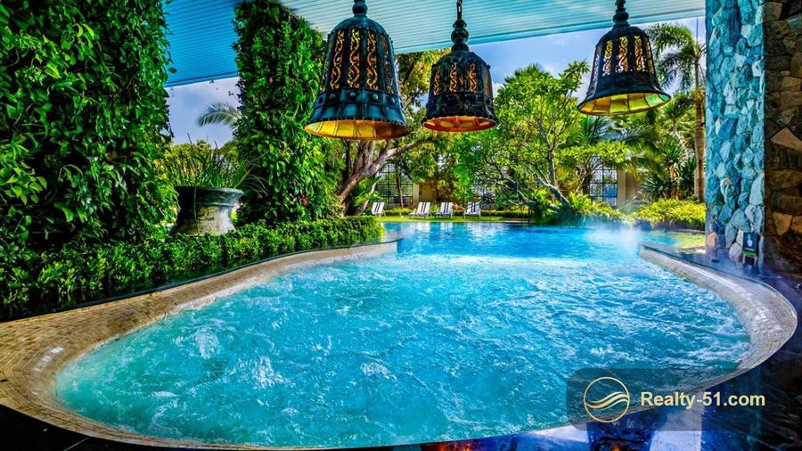 The Riviera Jomtien — 18