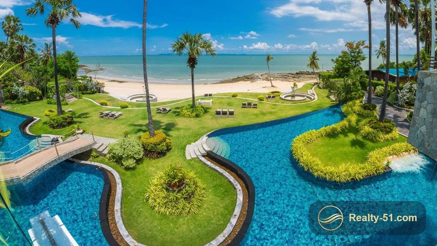 The Palm Wongamat Beach — 1