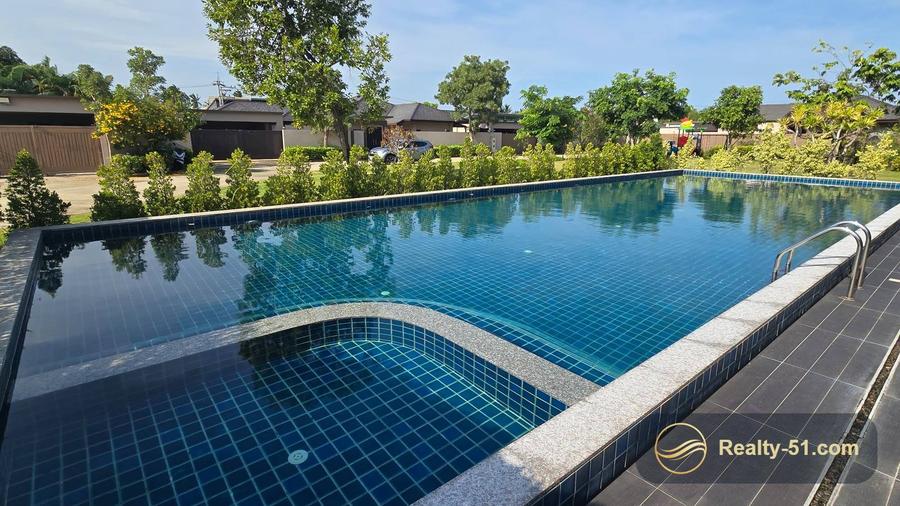 Baan Pattaya 5 — 19